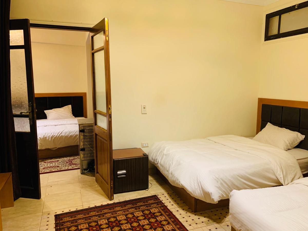 Draz Pyramids View Bed & Breakfast Kafrat al Jabal Ngoại thất bức ảnh