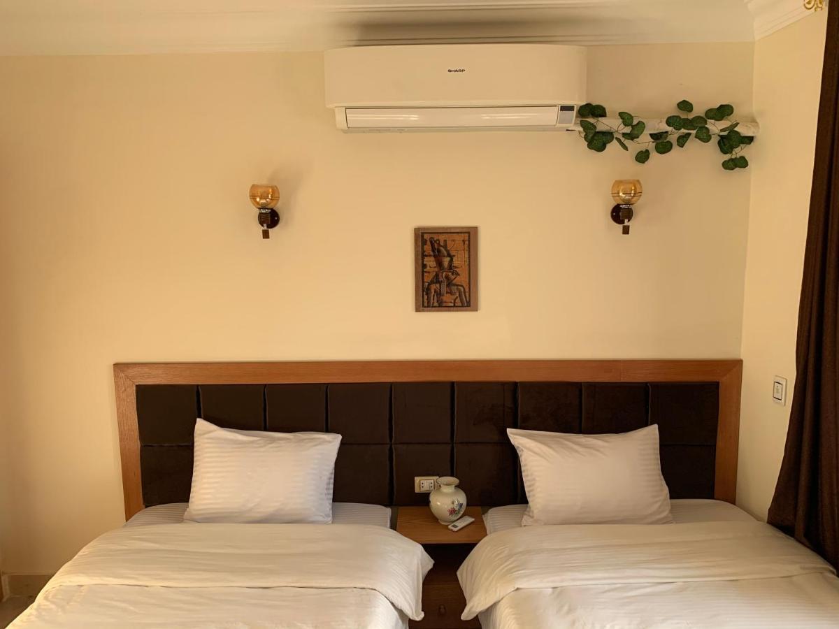 Draz Pyramids View Bed & Breakfast Kafrat al Jabal Ngoại thất bức ảnh