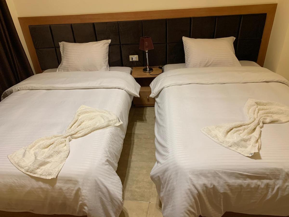 Draz Pyramids View Bed & Breakfast Kafrat al Jabal Ngoại thất bức ảnh